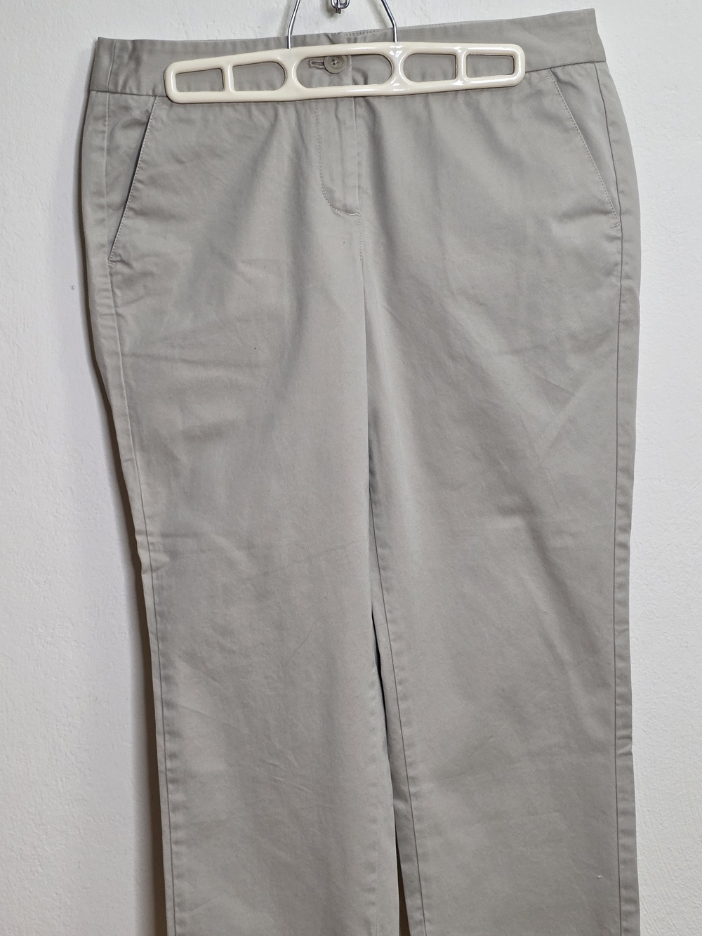 Tommy Bahama Women’s Gemma Fit Light Cream/Taupe Trousers